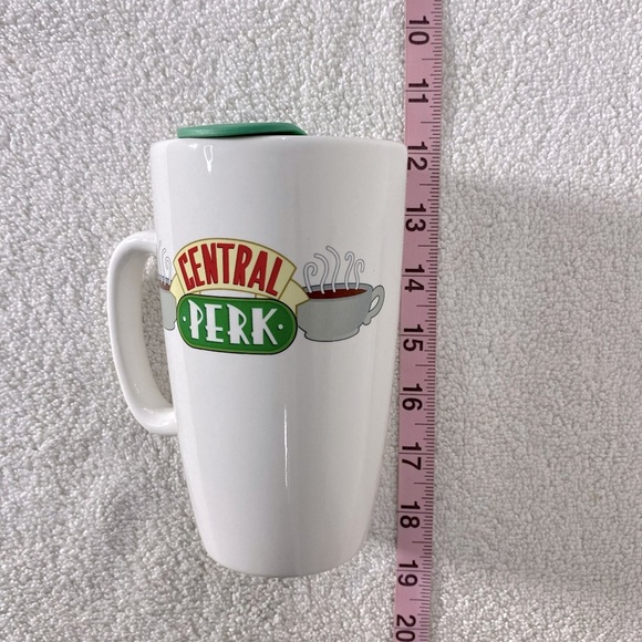 Modern Gourmet Foods White Ceramic Central Perk Friends Travel Mug - Picture 2 of 9